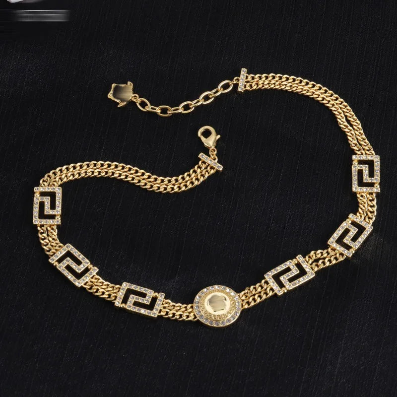 Fan Home Necklace/F Home Medusa Enamel Accessories Rhinestone Thick Chain High Version Classic Retro Necklace Women's Wholesale